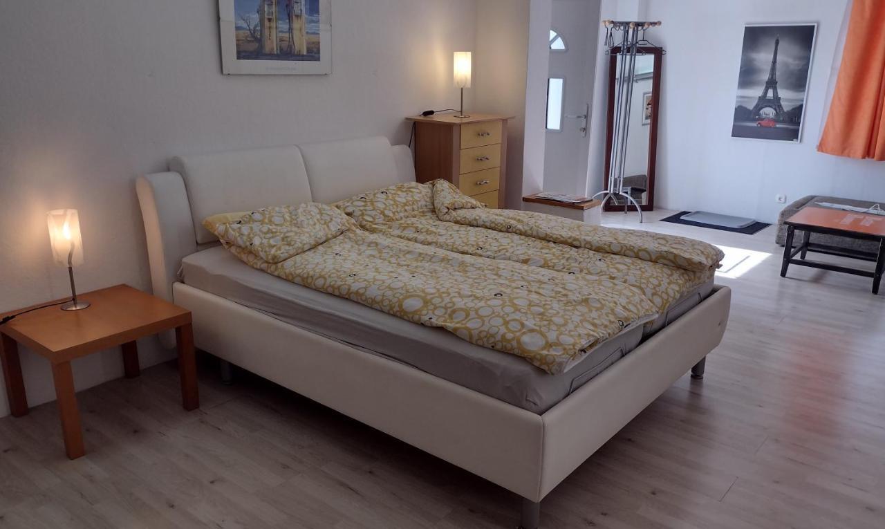 Kleines Gemuetliches Apartment In Zentraler Lage Prien am Chiemsee Ngoại thất bức ảnh
