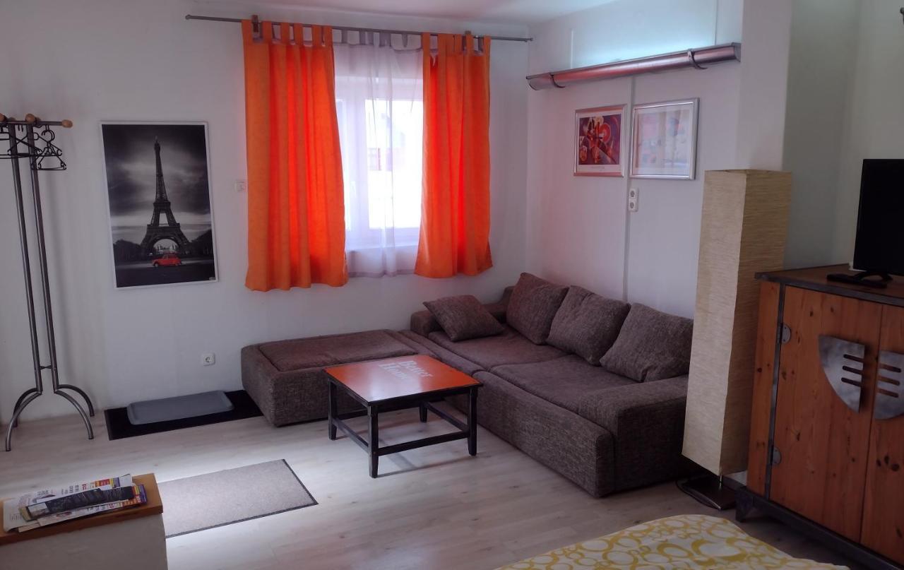 Kleines Gemuetliches Apartment In Zentraler Lage Prien am Chiemsee Ngoại thất bức ảnh